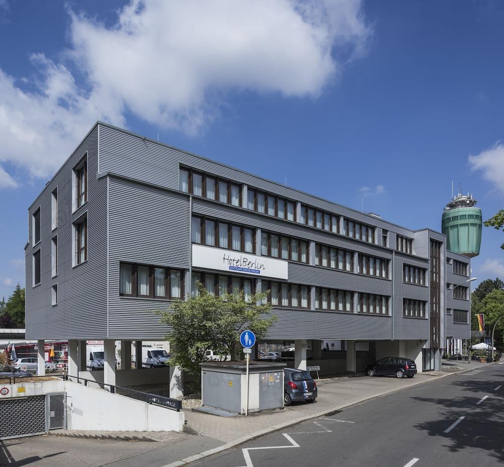 Hotel Berlin ซินเดลฟิงเงน ภายนอก รูปภาพ