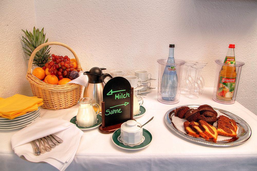 Hotel Berlin ซินเดลฟิงเงน ภายนอก รูปภาพ